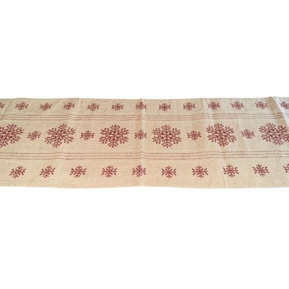 Embroidered Table Runner Linen Red Snowflake St. Nicholas Square Christmas 72x13 - Picture 5 of 7